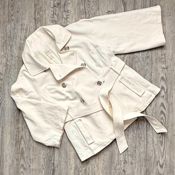 NWOT CHICO'S Retro Belted Ponte Jacket Sz 1 (Women's Sz 8-10) Ecru/Cream - Picture 3 of 10